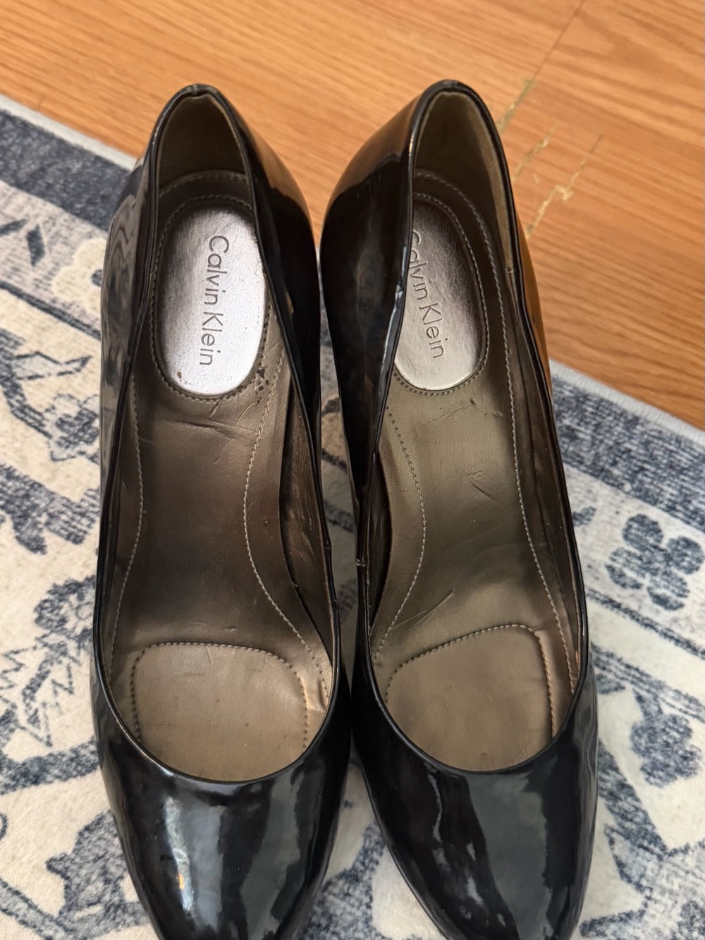 Calvin Klein Black Patent Rounded Toe Pumps - Picture 2 of 9
